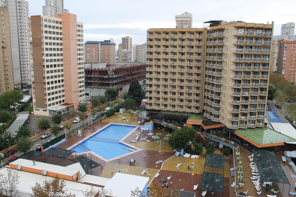 Apartamentos Alpha Benidorm Exterior photo